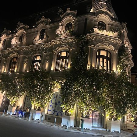 בוקרשט Kiwi Apart-Hotel 1Br Wi-Fi Free - Close To Old Town - Cozy Location - Shorter Or Longer Stay - R&M Boutique מראה חיצוני תמונה