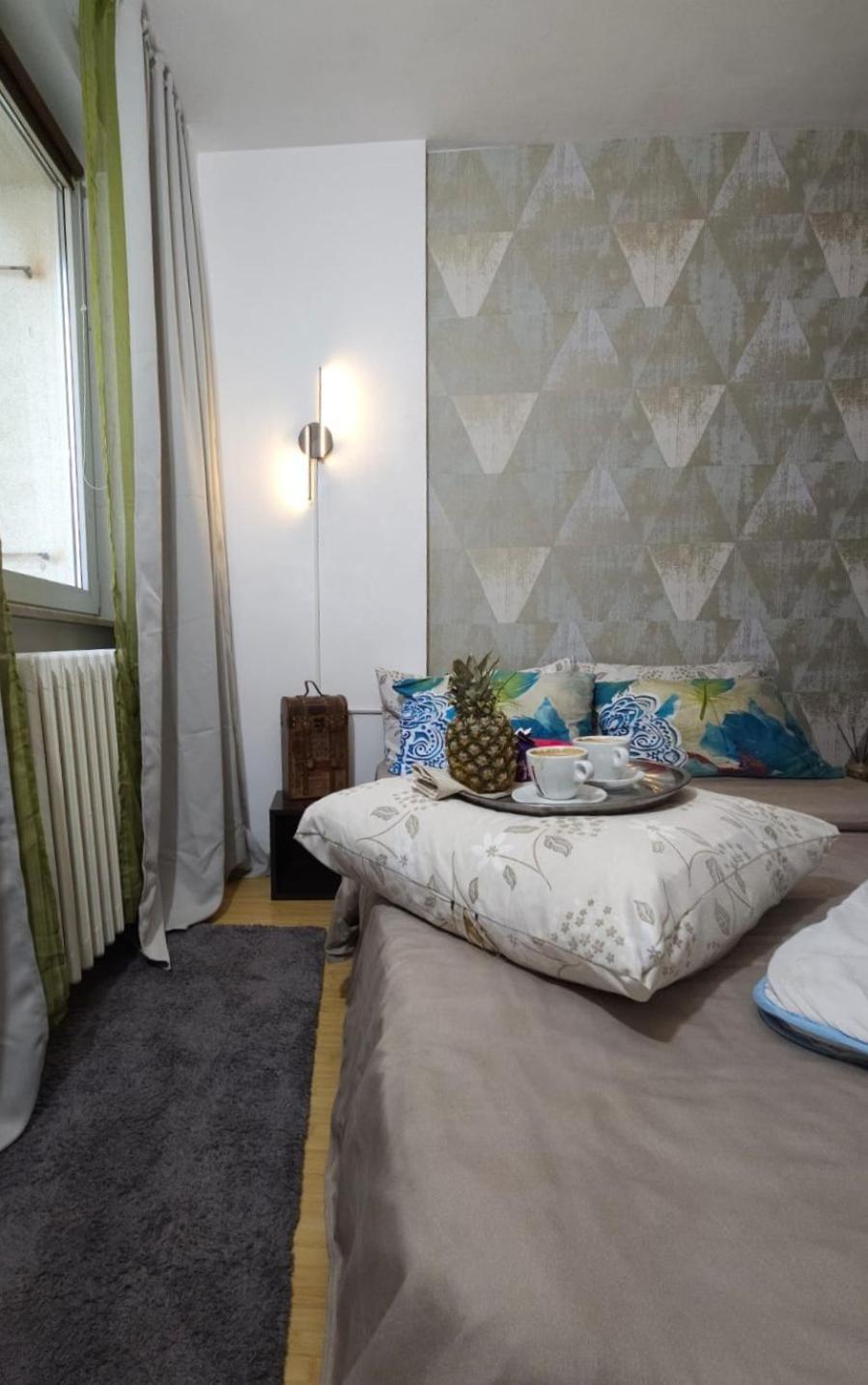 בוקרשט Kiwi Apart-Hotel 1Br Wi-Fi Free - Close To Old Town - Cozy Location - Shorter Or Longer Stay - R&M Boutique מראה חיצוני תמונה
